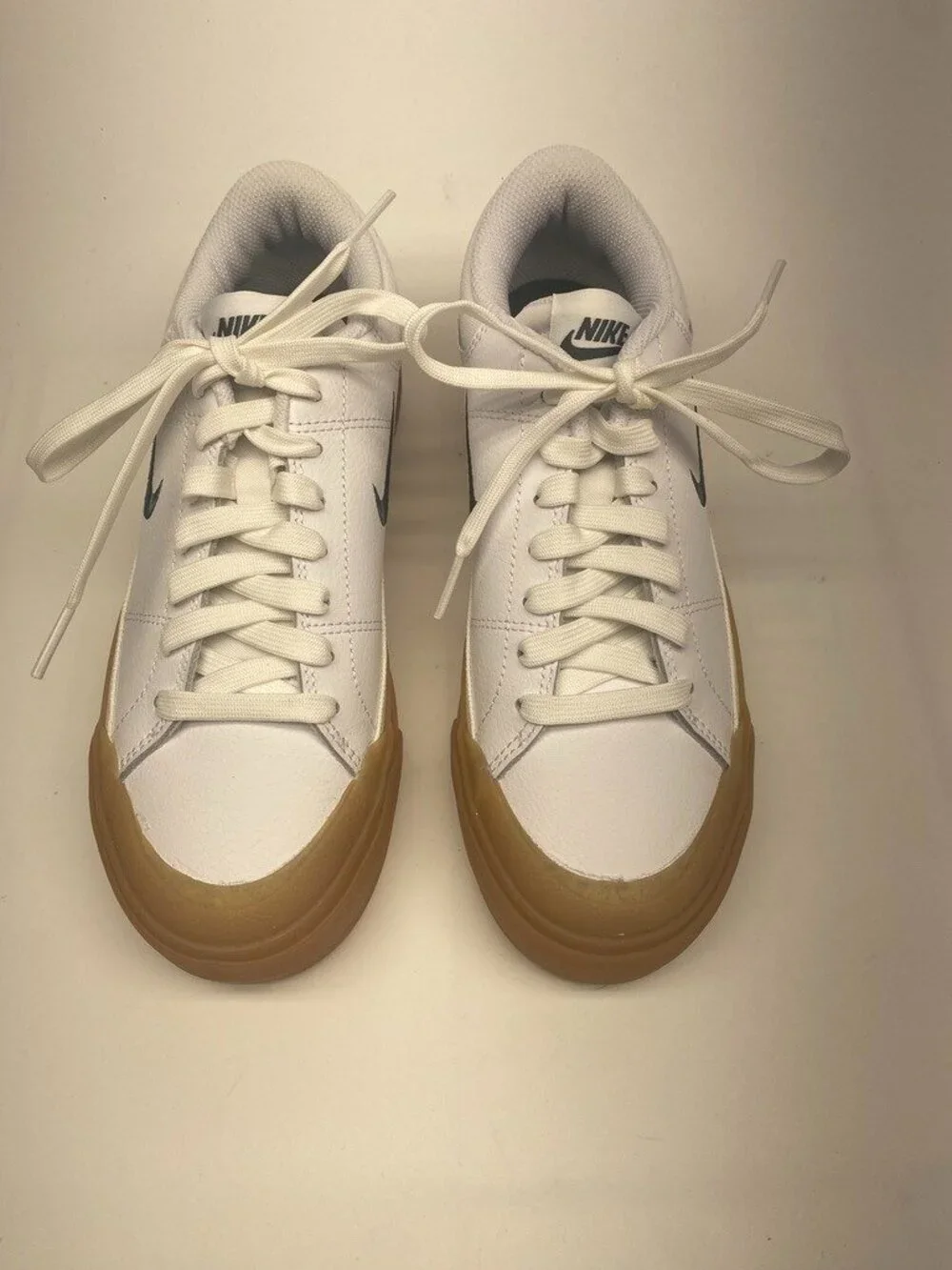 Nike Womens Court Legacy Lift White Gum Sole Platform Shoes  Sz 11
